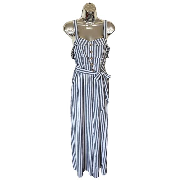 BLUSH J Striped Jumpsuit Blue White Chambray Sleeveless Belted Crop Medium EUC - Picture 2 of 10